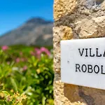 Robola Villa *