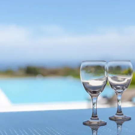 Robola فيلة Mavrata