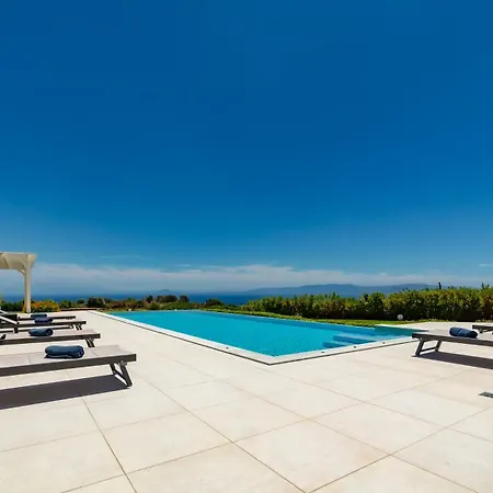 Robola Villa