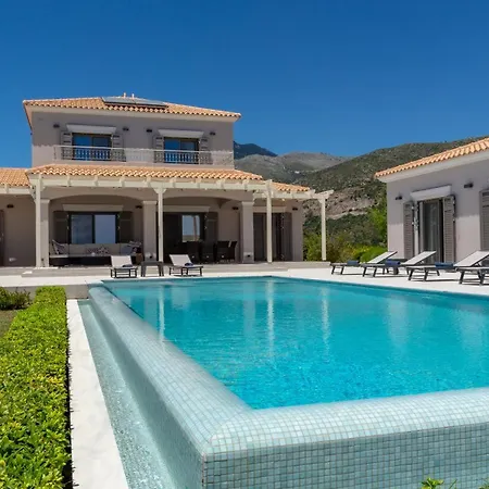 Robola فيلة Mavrata